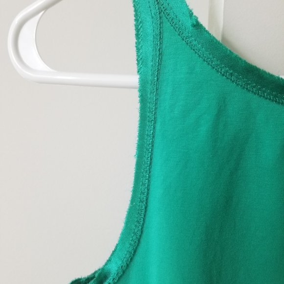 Tank too in beautiful green - Picture 5 of 8